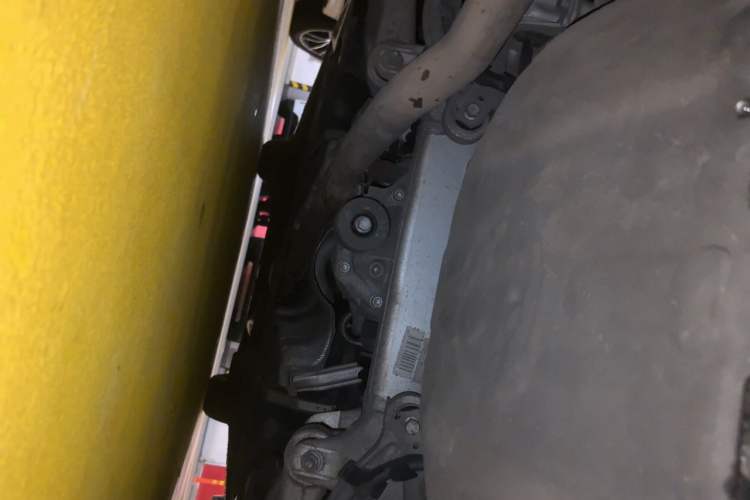 Used BMW 5 Series 2014 525Li Luxury Design Package Chassis Rear