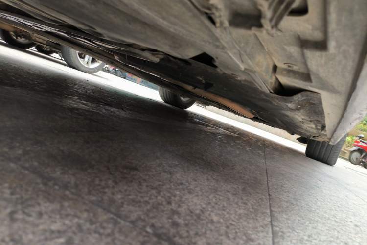 Used BMW 5 Series 2014 525Li Luxury Design Package Chassis Rear Right