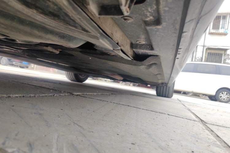 Used BMW 5 Series 2014 525Li Leading Model Chassis Rear Right