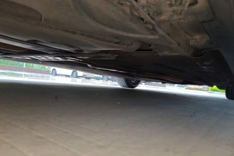 Used BMW 5 Series 2014 525Li Leading Model Chassis Rear Right