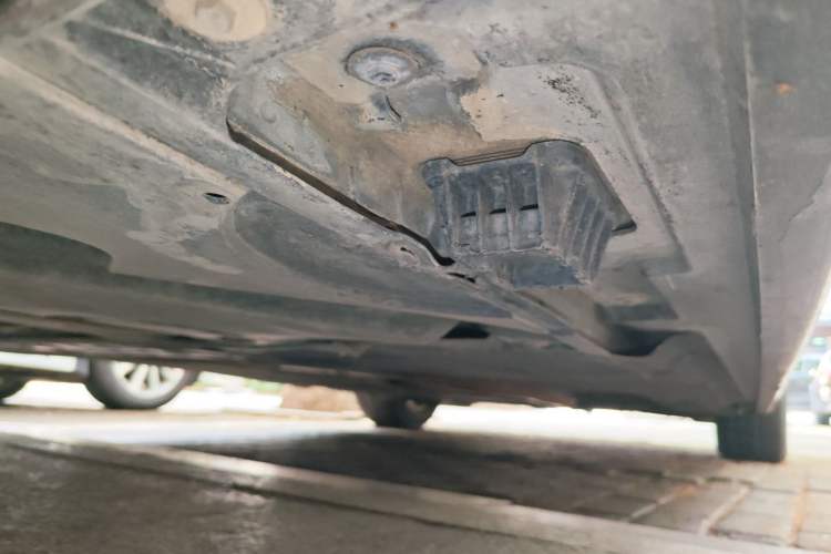 Used BMW 5 Series 2014 525Li Leading Model Chassis Rear Right