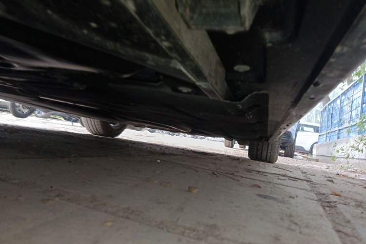 Used BMW 5 Series 2014 520Li Elegant Model Chassis Rear Right