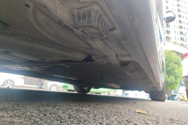 Used BMW 5 Series 2014 525Li Luxury Design Package Chassis Rear Right