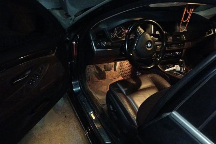Used BMW 5 Series 2014 525Li Luxury Design Package Driver Seat