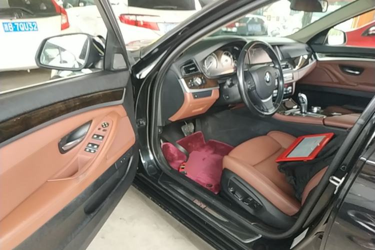 Used BMW 5 Series 2014 535Li Leading Model Driver Seat