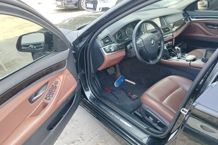 Used BMW 5 Series 2014 525Li Leading Model Driver Seat
