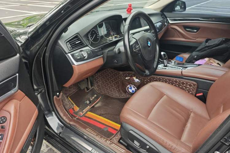 Used BMW 5 Series 2014 520Li Elegant Model Driver Seat