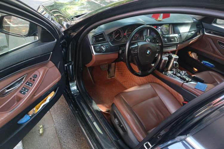 Used BMW 5 Series 2014 520Li Elegant Model Driver Seat