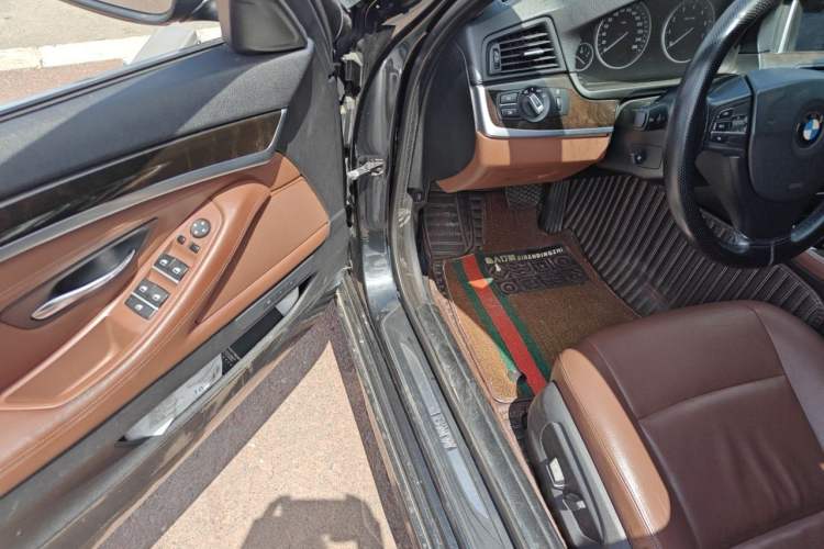 Used BMW 5 Series 2014 525Li Leading Model Driver Seat
