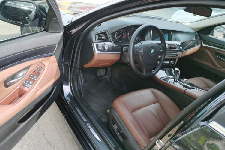 Used BMW 5 Series 2014 520Li Elegant Model Driver Seat