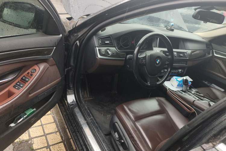 Used BMW 5 Series 2014 525Li Luxury Design Package Driver Seat