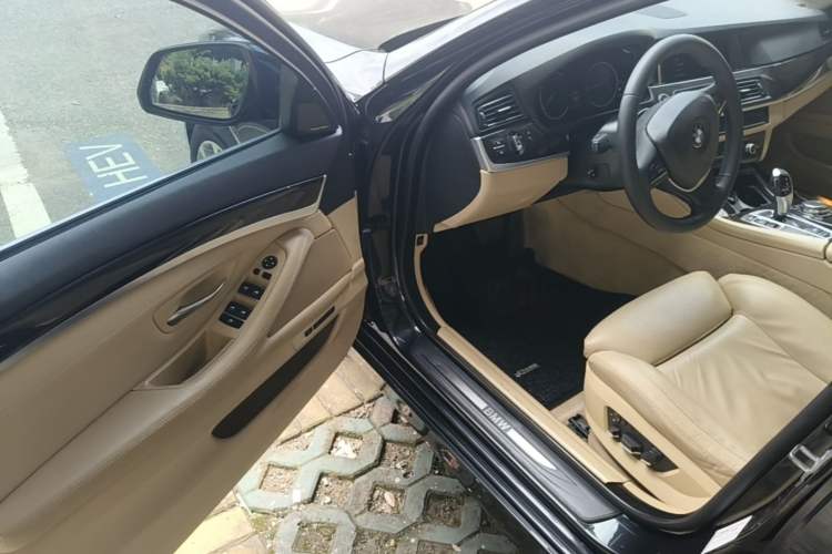 Used BMW 5 Series 2014 528Li Leading Model Driver Seat