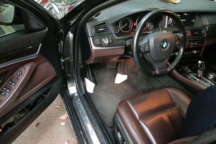Used BMW 5 Series 2014 525Li Luxury Design Package Driver Seat