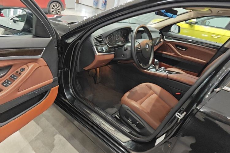 Used BMW 5 Series 2014 525Li Leading Model Driver Seat