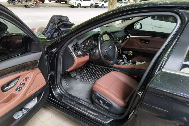 Used BMW 5 Series 2014 525Li Leading Model Driver Seat
