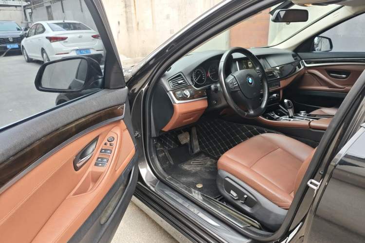 Used BMW 5 Series 2014 525Li Leading Model Driver Seat