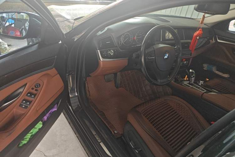 Used BMW 5 Series 2014 525Li Leading Model Driver Seat