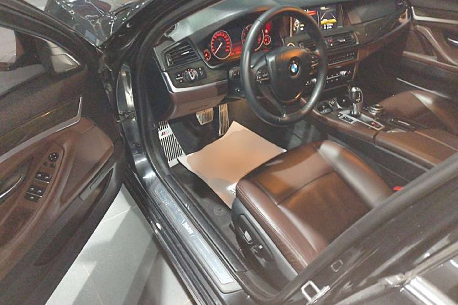 Used BMW 5 Series 2014 525Li Luxury Design Package Driver Seat