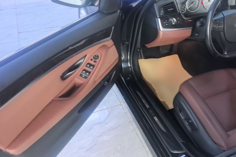 Used BMW 5 Series 2014 525Li Leading Model Driver Seat