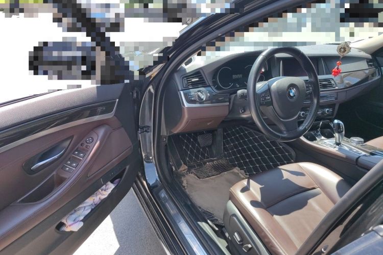 Used BMW 5 Series 2014 525Li Luxury Design Package Driver Seat
