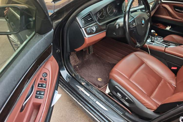 Used BMW 5 Series 2014 525Li Leading Model Driver Seat