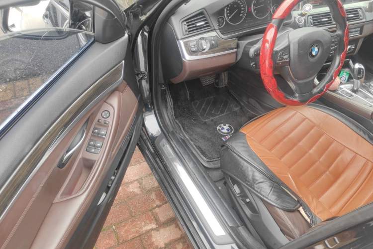 Used BMW 5 Series 2014 525Li Luxury Design Package Driver Seat