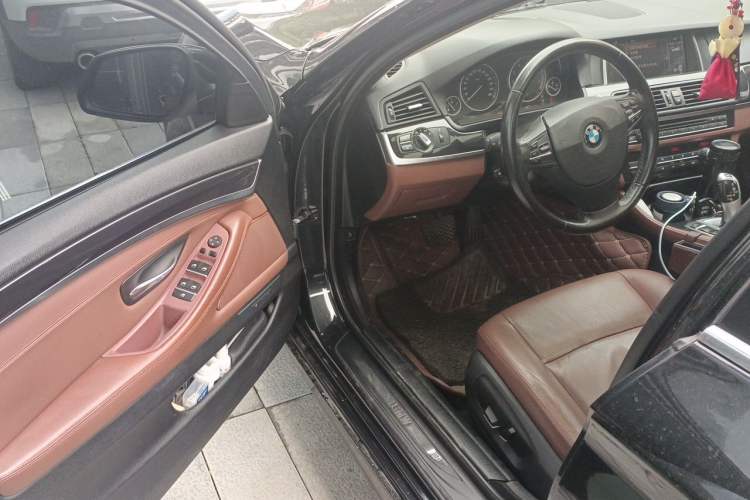 Used BMW 5 Series 2014 520Li Elegant Model Driver Seat