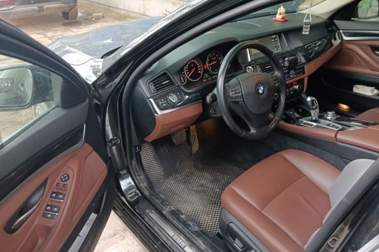 Used BMW 5 Series 2014 520Li Elegant Model Driver Seat