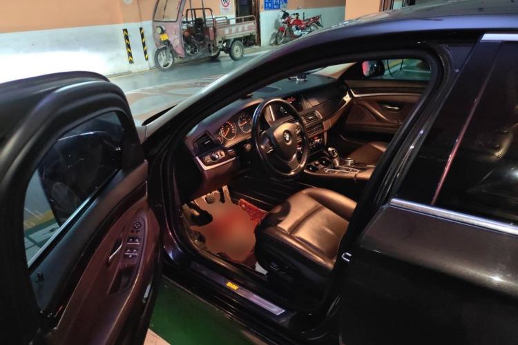 Used BMW 5 Series 2014 525Li Luxury Design Package Driver Seat