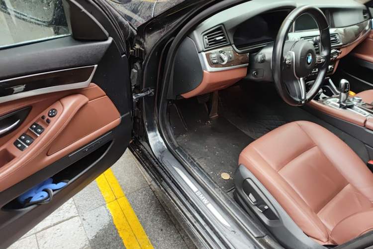 Used BMW 5 Series 2014 525Li Leading Model Driver Seat