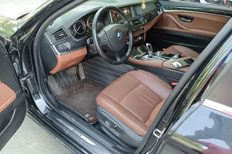 Used BMW 5 Series 2014 520Li Elegant Model Driver Seat