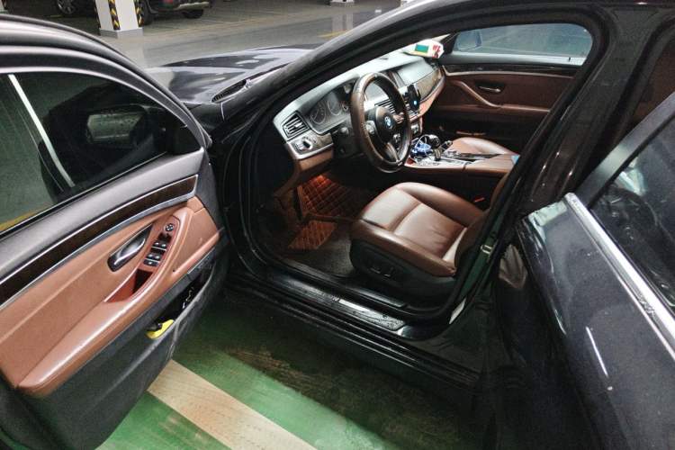 Used BMW 5 Series 2014 525Li Leading Model Driver Seat