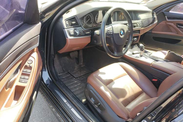 Used BMW 5 Series 2014 520Li Elegant Model Driver Seat