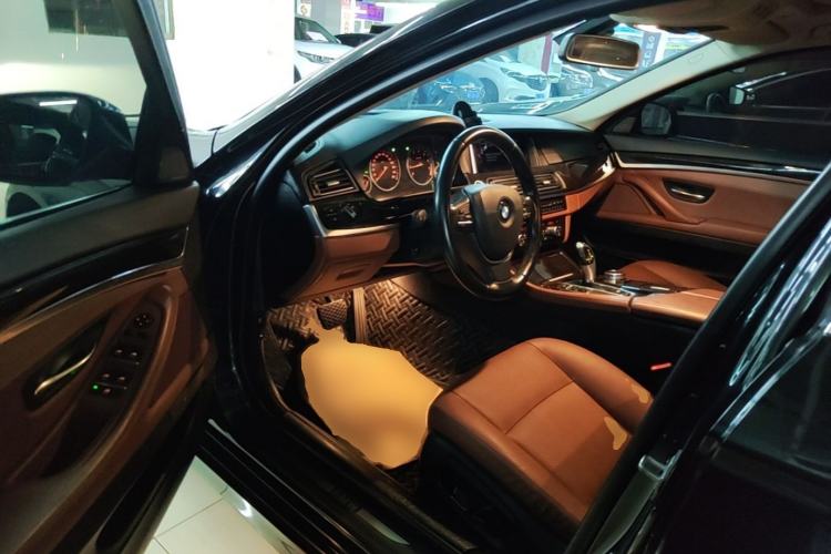 Used BMW 5 Series 2014 528Li Leading Model Driver Seat
