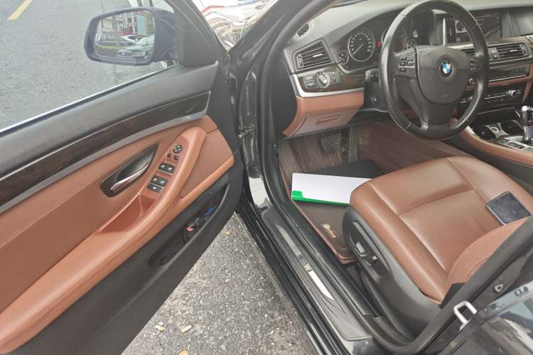 Used BMW 5 Series 2014 525Li Leading Model Driver Seat