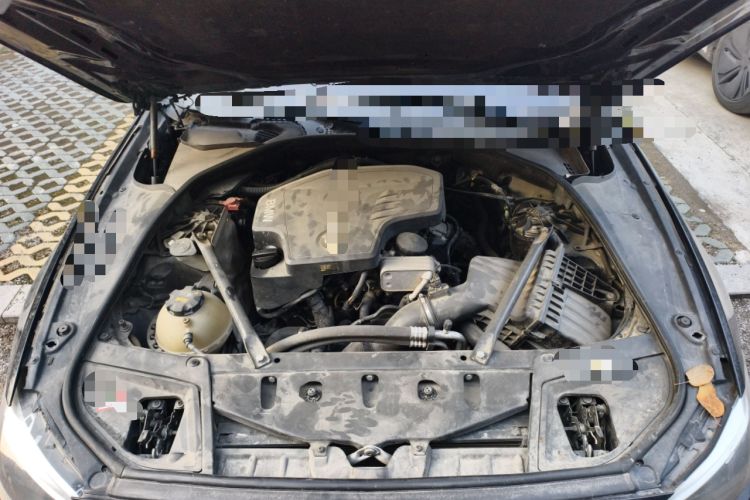 Used BMW 5 Series 2014 525Li Luxury Design Package Engine Bay