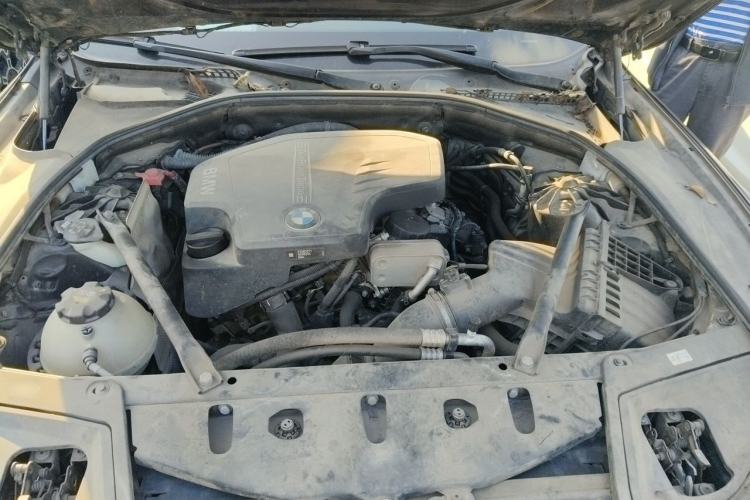 Used BMW 5 Series 2014 525Li Luxury Design Package Engine Bay