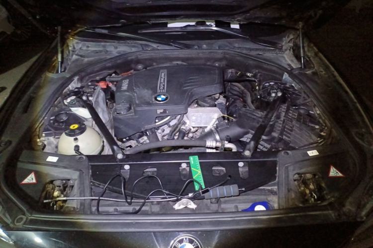 Used BMW 5 Series 2014 525Li Luxury Design Package Engine Bay