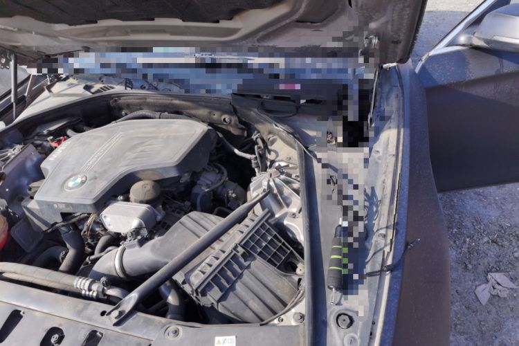 Used BMW 5 Series 2014 520Li Elegant Model Engine Bay Left