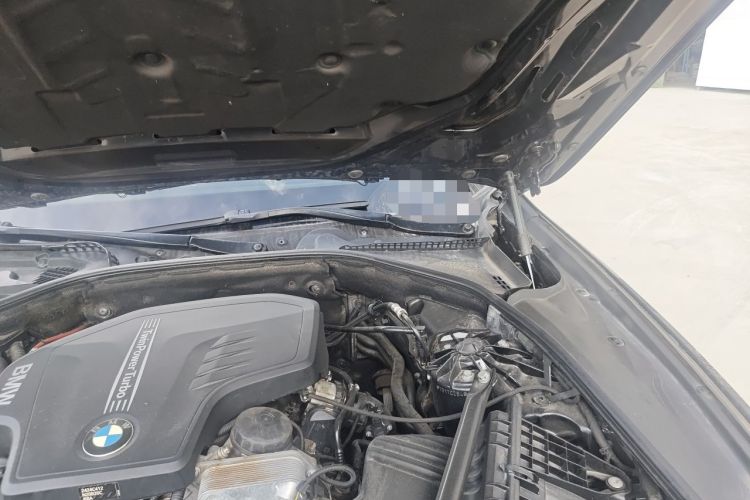 Used BMW 5 Series 2014 528Li Luxury Design Package Engine Bay Left