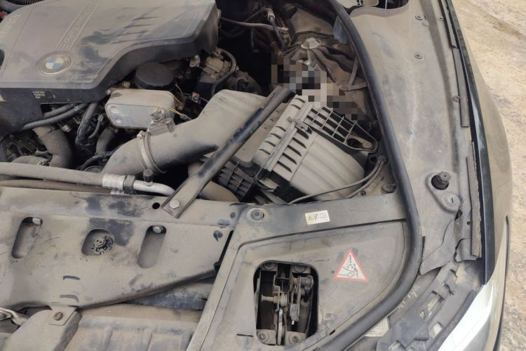 Used BMW 5 Series 2014 520Li Elegant Model Engine Bay Left