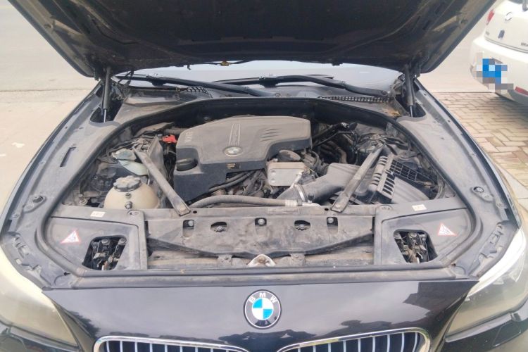 Used BMW 5 Series 2014 525Li Luxury Design Package Engine Bay