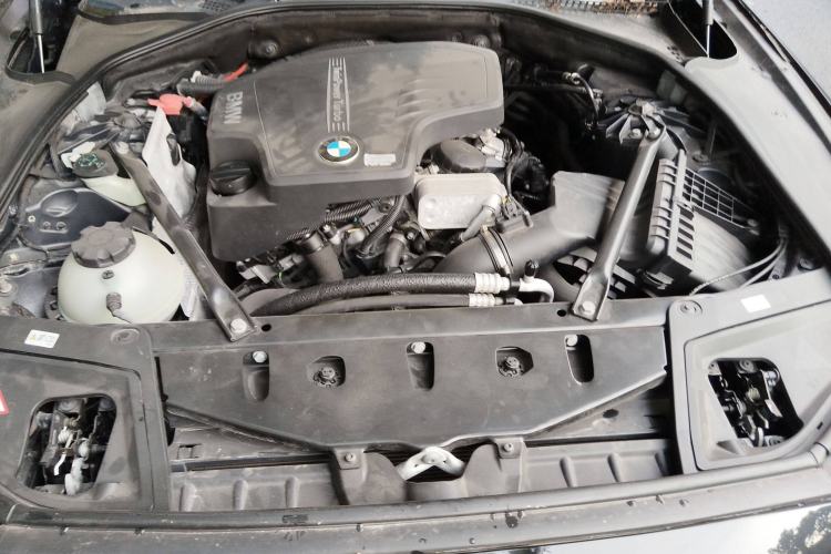 Used BMW 5 Series 2014 520i Elegant Edition Engine Bay
