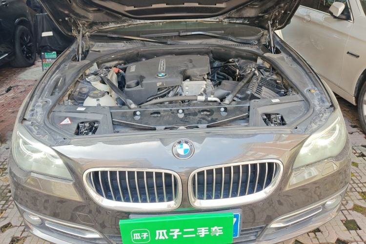 Used BMW 5 Series 2014 525Li Luxury Design Package Engine Bay