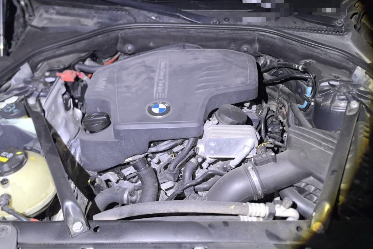 Used BMW 5 Series 2014 520i Elegant Edition Engine Bay