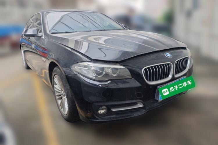 Used BMW 5 Series 2014 525Li Leading Model Exterior 2