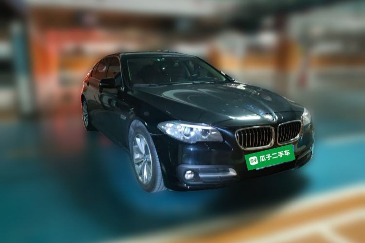 Used BMW 5 Series 2014 528Li Leading Model Exterior 2