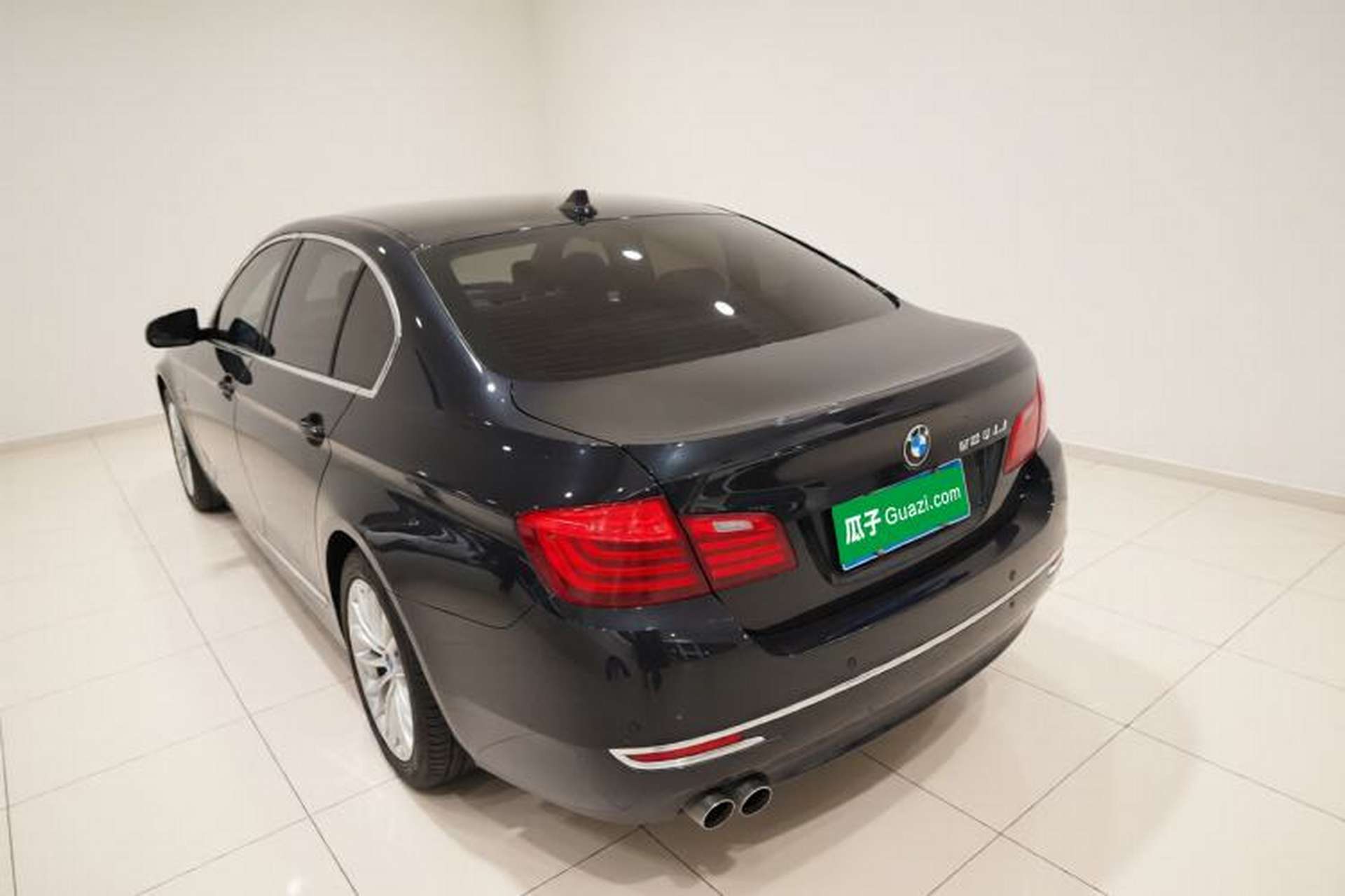 Used BMW 5 Series 2014 525Li Luxury Design Package Exterior 2