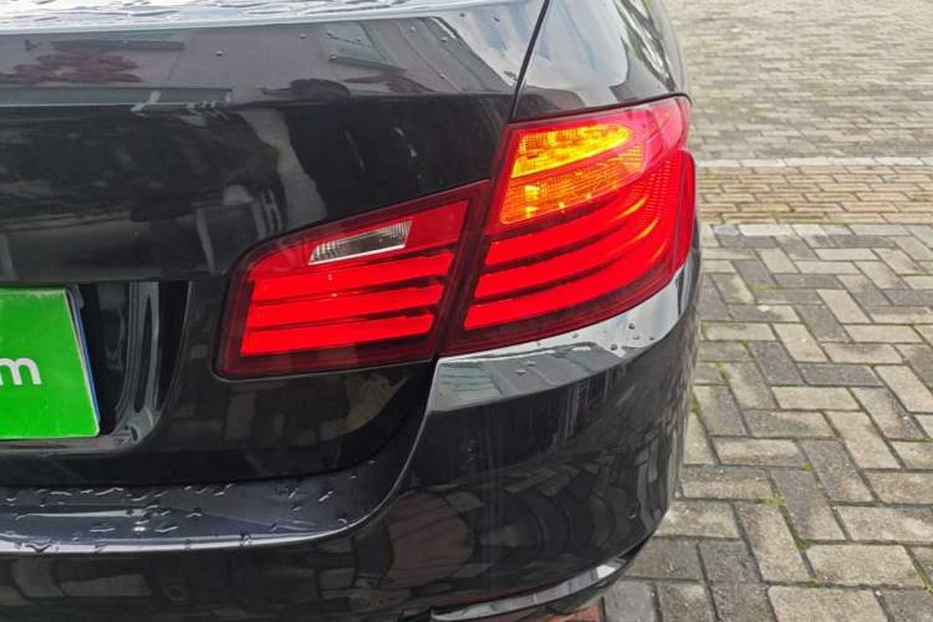 Used BMW 5 Series 2014 528Li Leading Model Exterior 3