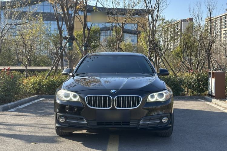 Used BMW 5 Series 2014 525Li Leading Model Exterior 4